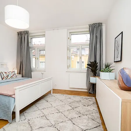 Amazing 2-bedroom With Terrace And Air-condition - 504 * Praha