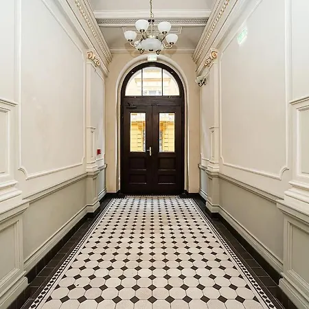 Amazing 2-bedroom With Terrace And Air-condition - 504 Apartmán